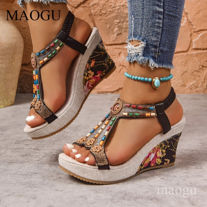 Sandali con Zeppa Floreali Boh - Ethnic Modern Fashion recensione e prezzo
