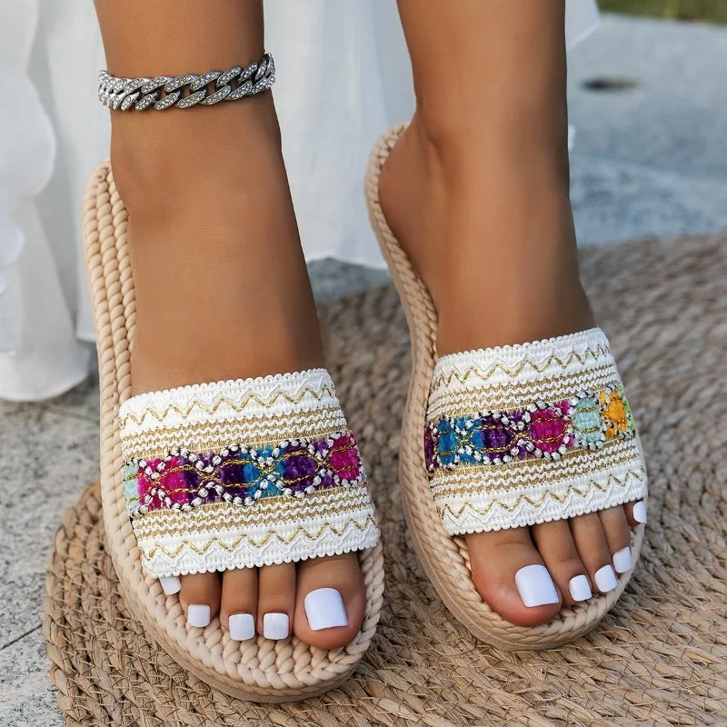Ciabatte da donna per esterni, - Ethnic Fashion Design recensione e prezzo